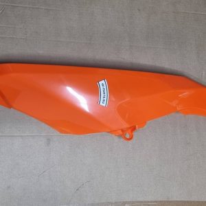 Side fairing